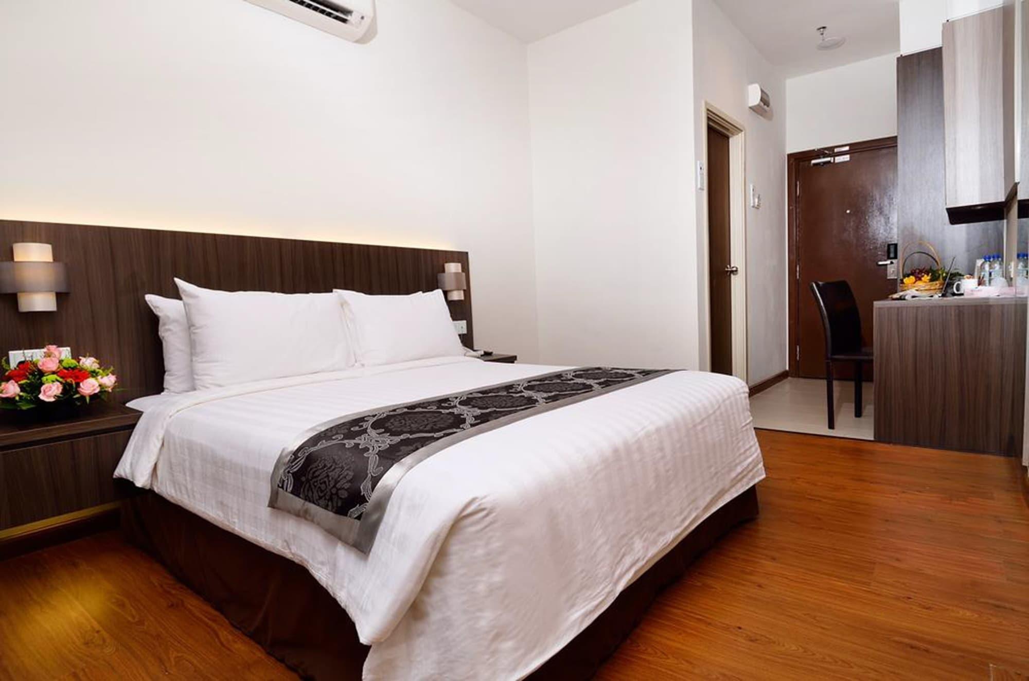 Holiday Villa Hotel & Suites Kota Bharu - Wakaf Che Yeh, Night Market Exterior foto