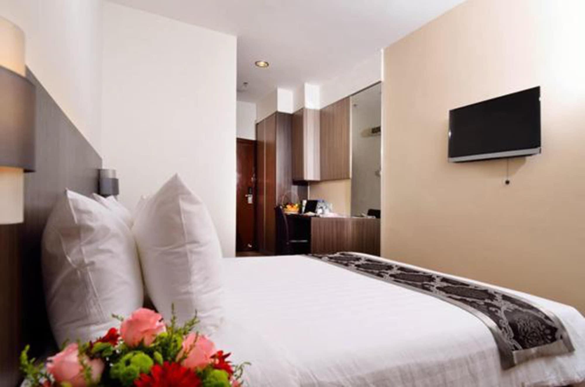 Holiday Villa Hotel & Suites Kota Bharu - Wakaf Che Yeh, Night Market Exterior foto