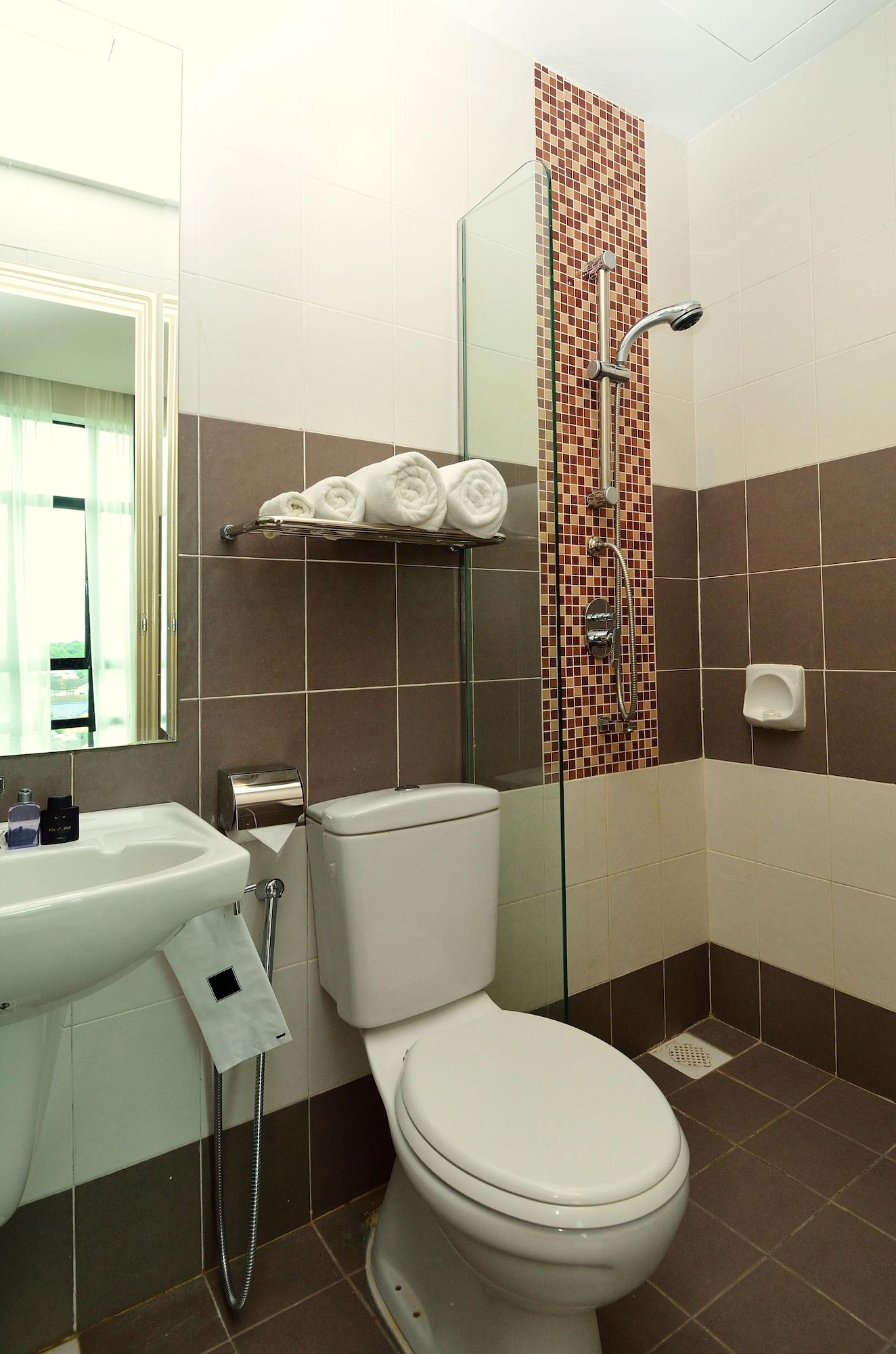 Holiday Villa Hotel & Suites Kota Bharu - Wakaf Che Yeh, Night Market Exterior foto