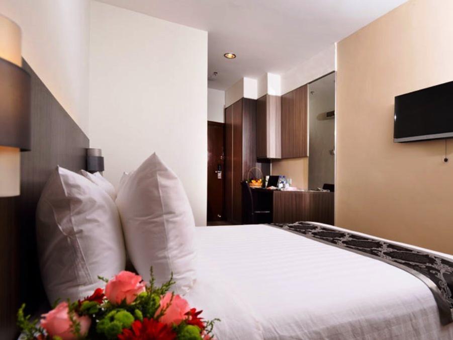 Holiday Villa Hotel & Suites Kota Bharu - Wakaf Che Yeh, Night Market Exterior foto